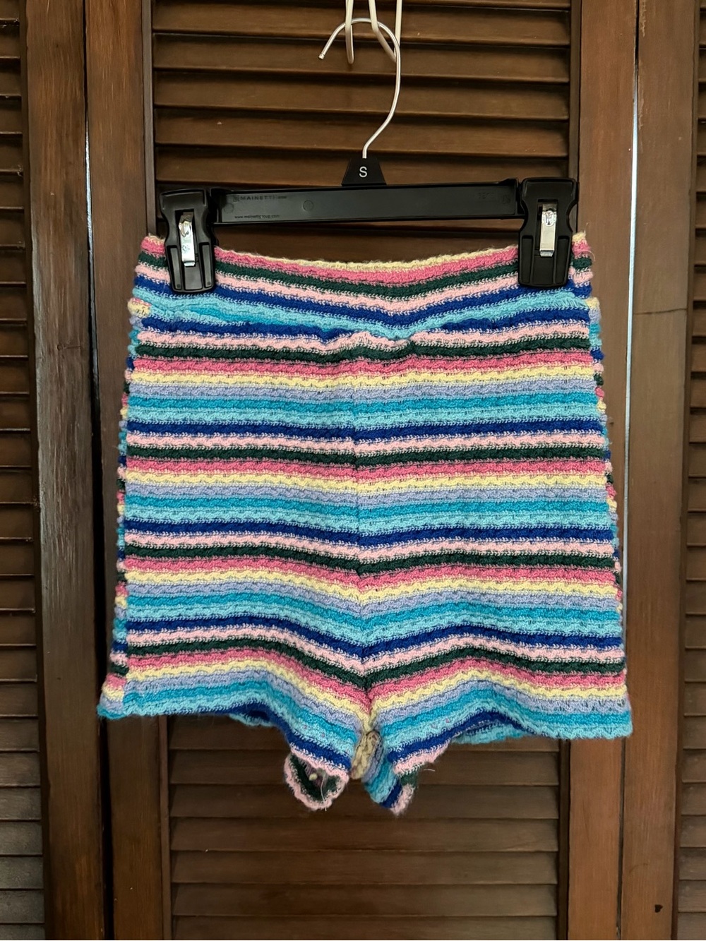 Altar’d State high rise striped Crochet Knit shorts size xsmall